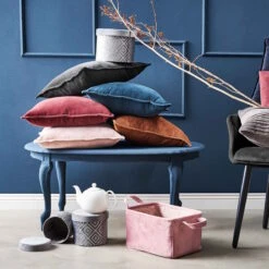 Kissen L 45 X B 45cm COTTON VELVET In Hellbraun -Einrichtungsgeschäft butlers kissen l 45 x b 45cm cotton velvet in hellbraun 4