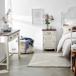 Nachttisch CABOTT COVE In Creme-Braun -Einrichtungsgeschäft butlers nachttisch cabott cove in creme braun 14