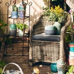 Vase 23cm HANAMI In Pastellgrün -Einrichtungsgeschäft butlers vase 23cm hanami in pastellgrun 3